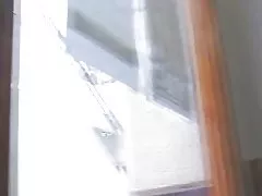 глядзець онлайн 2 1 порна Чарнявы палюбоўнік смажыць жонку спячага мужыка ў адным ложку з мужам