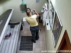 онлайн прастытуткі порна ролікі Худыя целкі замуцілі групавуху з хлопцам з вялікім сябрам