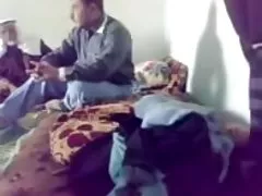 порна апавяданні сэкс з настаўніцай Рабыня пакорліва прыняла ўсе пакарання і адсмактала сперму