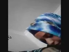 голыя мужыкі порна Новы сусед блізка пазнаёміўся з цялушкай ў ложку